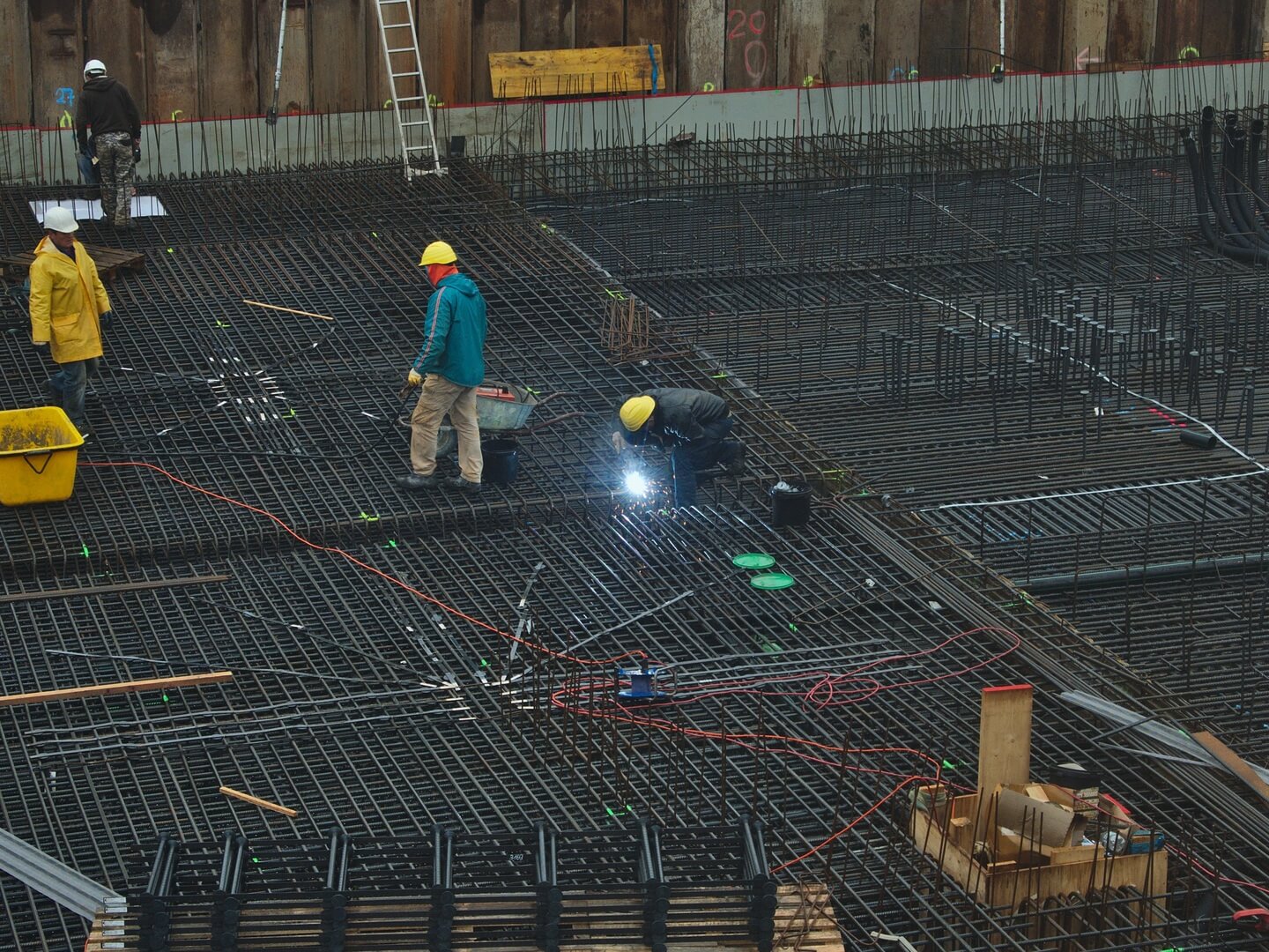 work-man-structure-tool-steel-spark-456970-pxhere.com (1)
