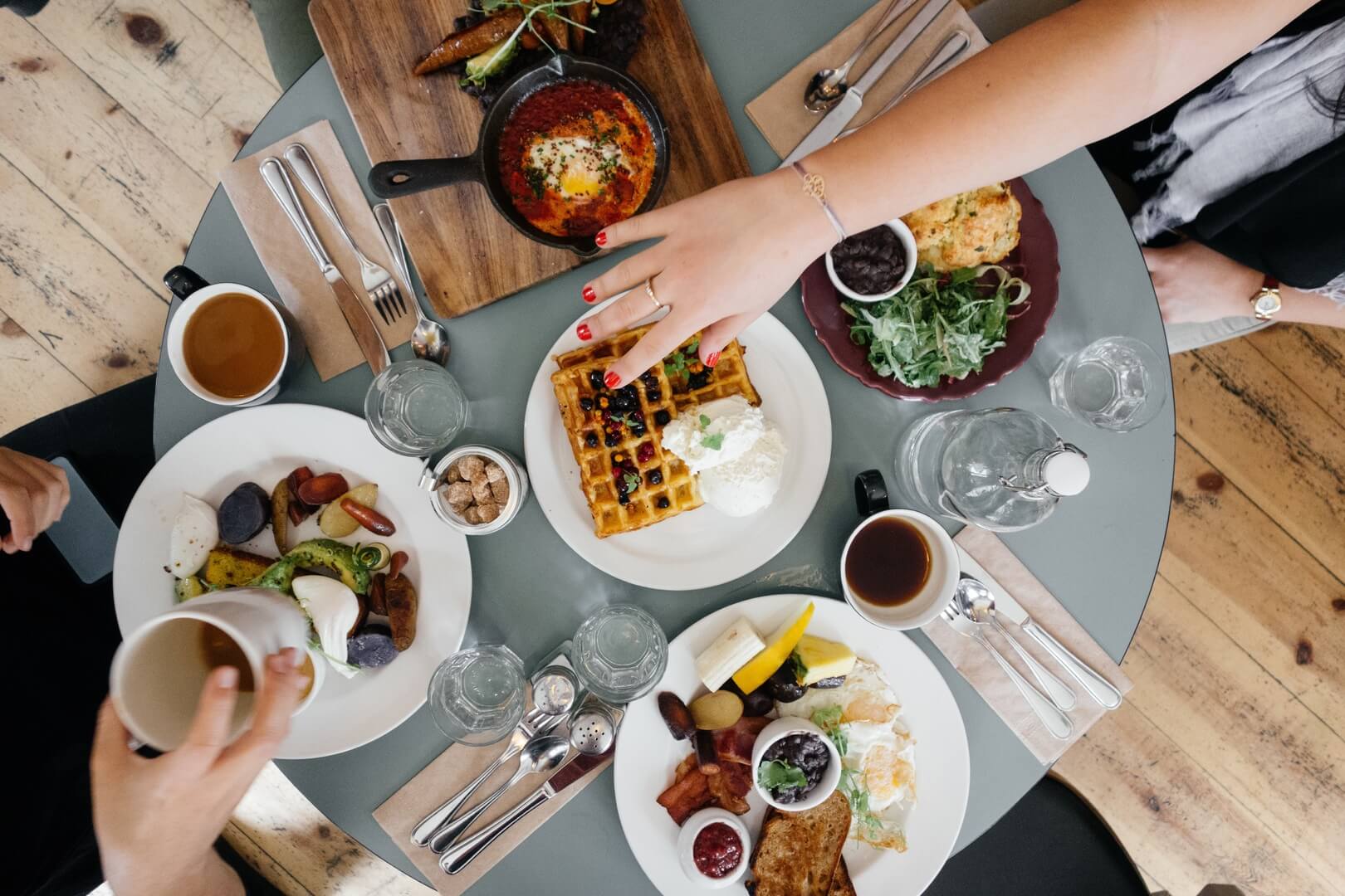 gathering-restaurant-dish-meal-food-breakfast-4389-pxhere.com (1)